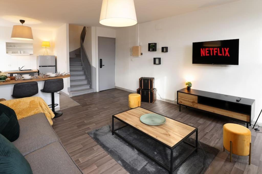 Ferienwohnung N3 Des Etudes Duplex Hypercentre Wifi Conciergeriedamecarcas Carcassonne Exterior foto